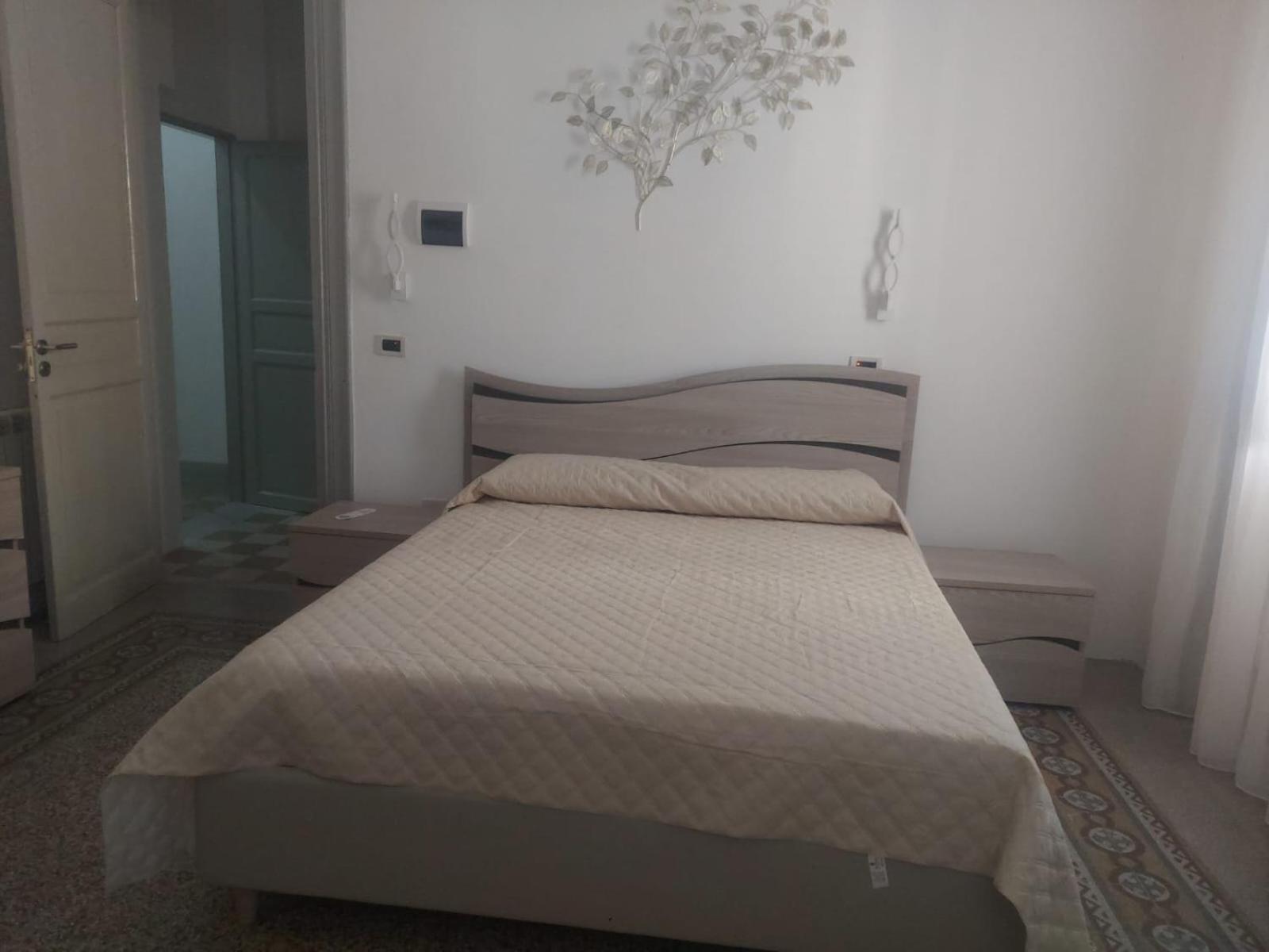 Guest House Lamphotel Militello 巴勒莫 外观 照片